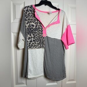 BiBi Women’s Color Block Leopard Print Top